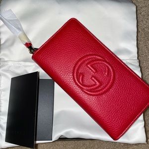 Brand New Red Gucci Leather Soho Wallet